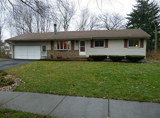90 Nory Ln, Rochester, NY 14606