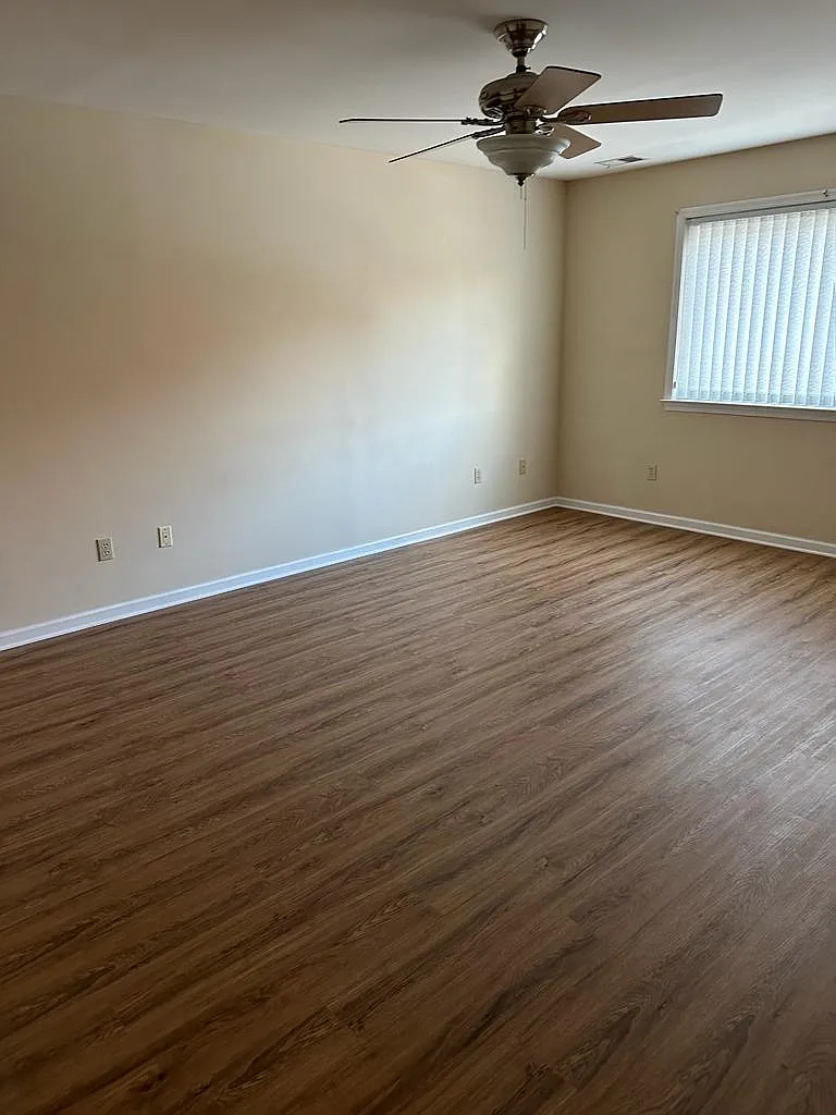 2 bed, 2.0 bath, 1250 sqft, $1,900 — Photo 4