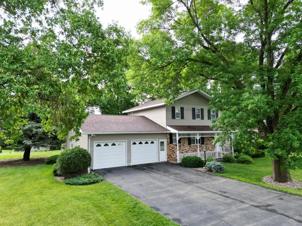 301 Birch St, Lucan, MN 56255