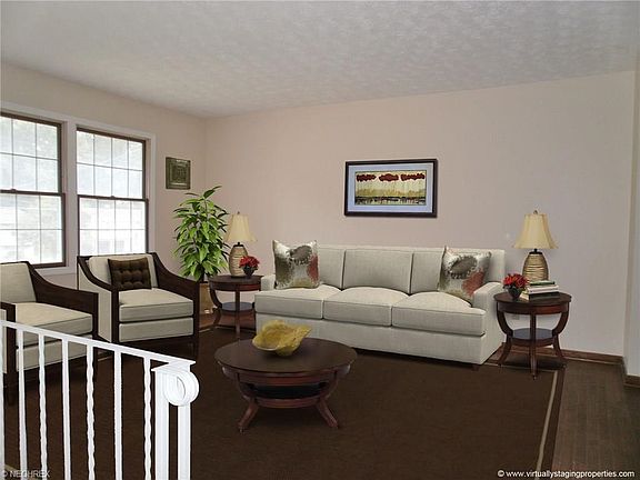 2nd image of 2362 Penny Ln