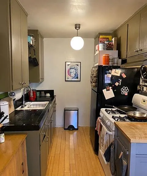 806 Coronado Ter #5 — Photo 9