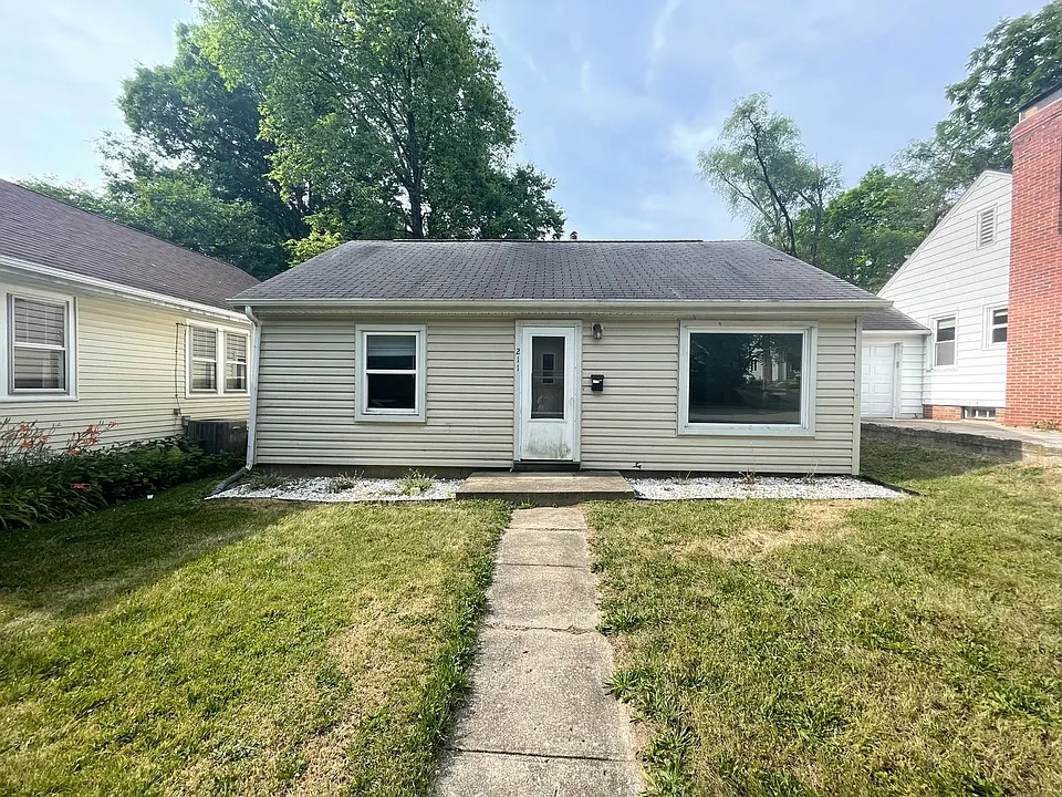 211 Dehart St