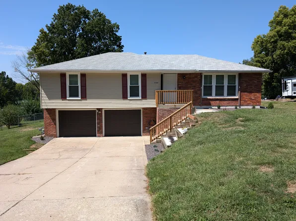 4104 N Walrond Ave, Kansas City, MO 64117