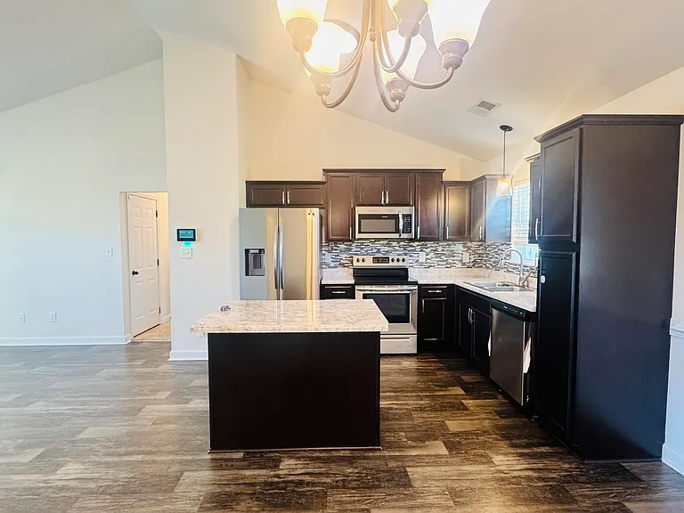 206 Trophy Ridge Dr — Photo 5