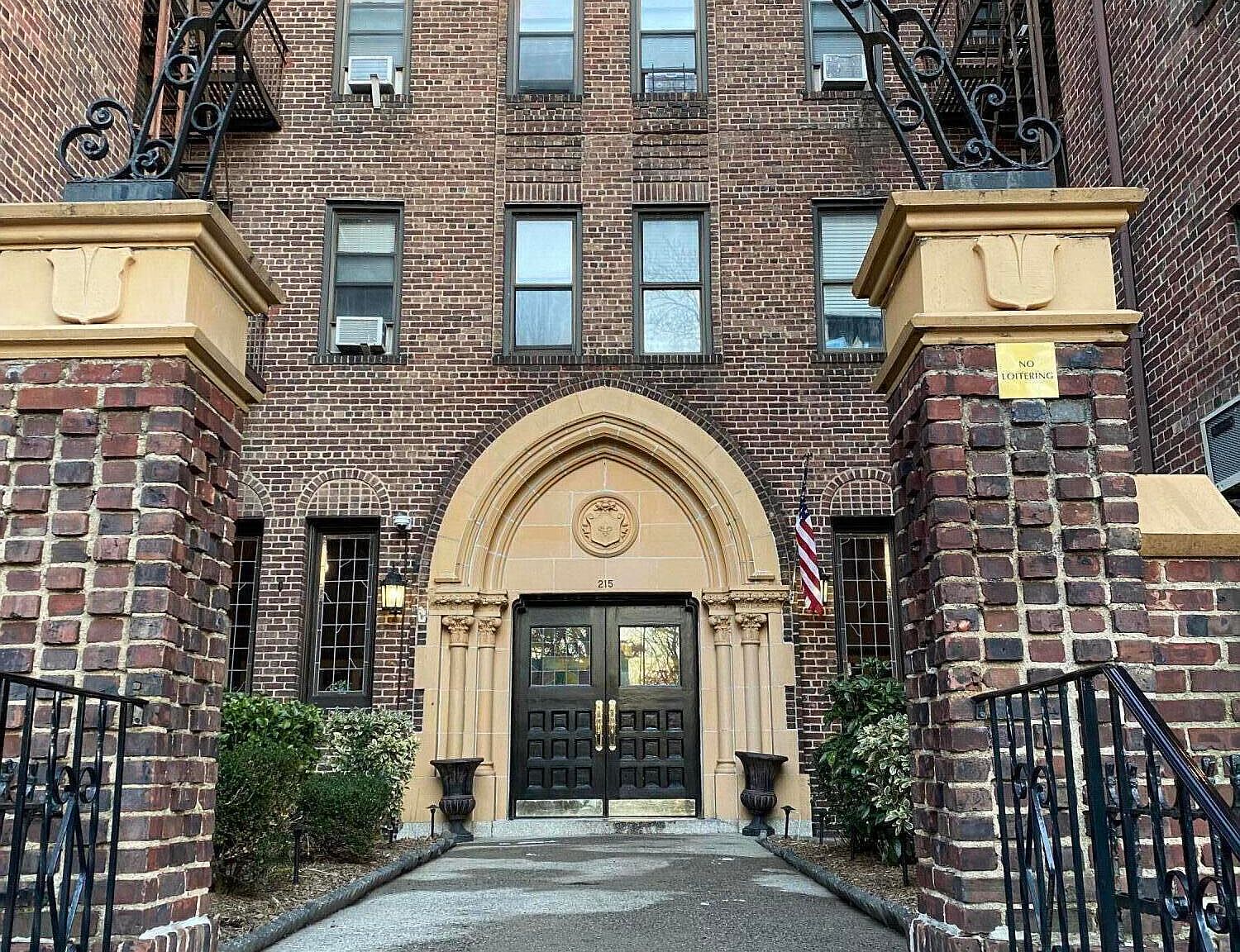 215 Hart Blvd APT 2L, Staten Island, NY 10301 Zillow