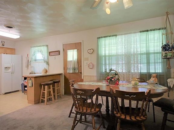 2nd image of 4216 Platte Dr