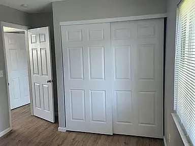Catalina Apartments — Photo 8