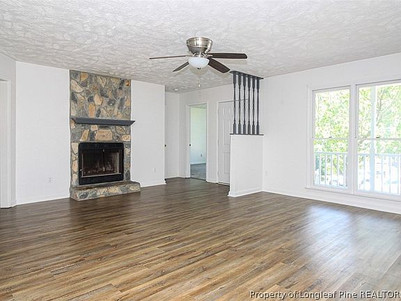 4th image of 313 Abbottswood Dr