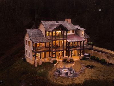 2099 Blue Iris Way, Sevierville, TN, 37876