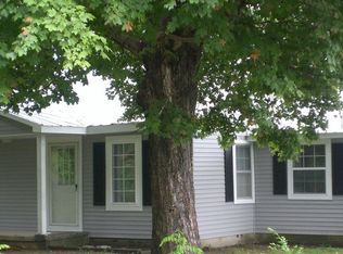 1385 Dutch Creek Rd, Westmoreland, TN 37186