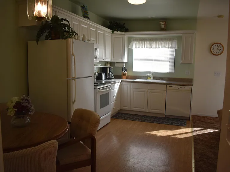 536 San Luis Ave — Photo 14