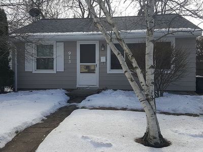 913 Baxter Ave, Madison Heights, MI, 48071