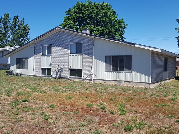 2nd image of 79 & 81 Kincheloe Dr