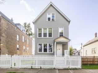 3028 N Christiana Ave, Chicago, IL 60618