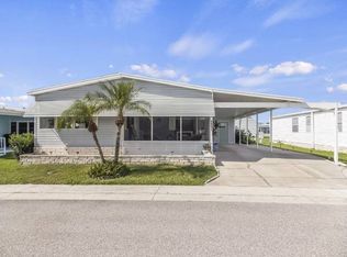 5841 Naples Dr, Zephyrhills, FL 33540