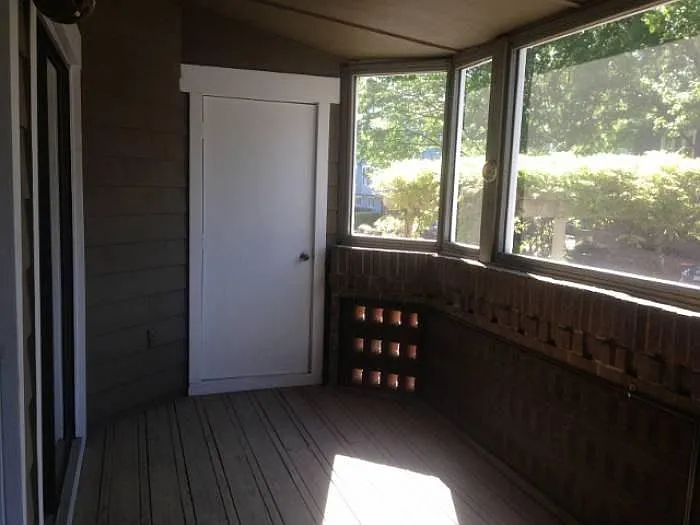 Screened in Porch