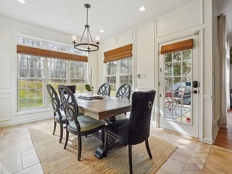 135 Farr Lake Dr — Photo 15