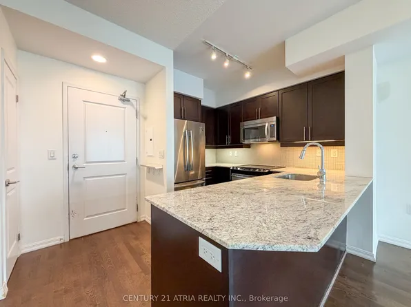 125 Western Battery Rd, Toronto, ON