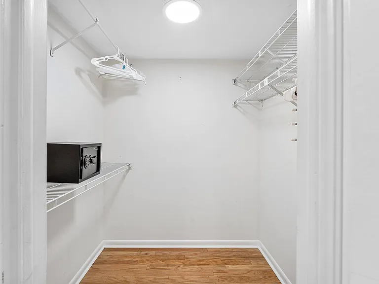 529 S Flagler Dr #6G — Photo 23