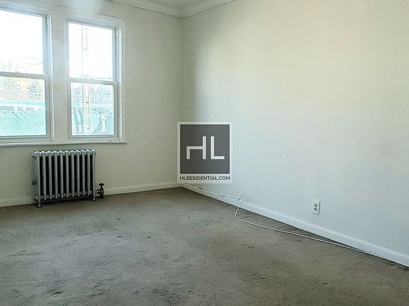 5th image of 25-15 36th Ave #1