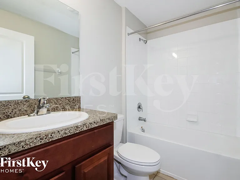 9637 Sage Creek Dr — Photo 14