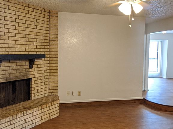 2nd image of 7416 Davis Blvd #B