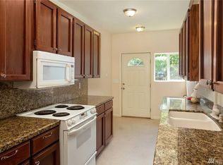 6410 NE 182nd St, Kenmore, WA 98028