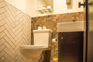 Rented by SCOUTBK.COM