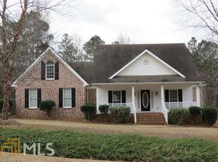 263 Hidden Lakes Dr, Gray, GA 31032