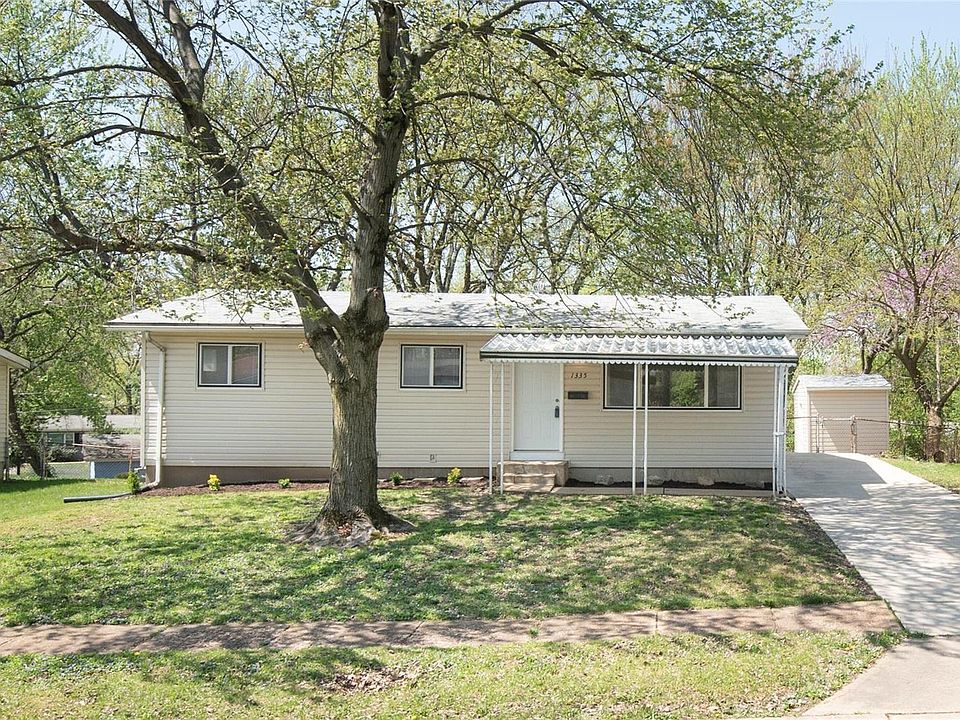 1st image of 1335 Carmona Dr