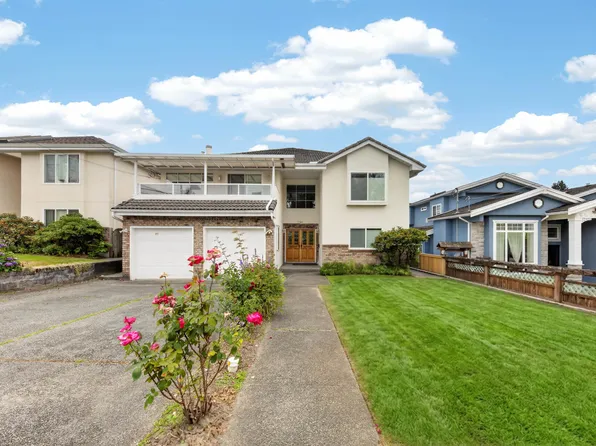 7164 Kitchener St, Burnaby, BC V5A 1L3