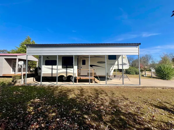 703 Mountain Cv, Mountain View, AR 72560