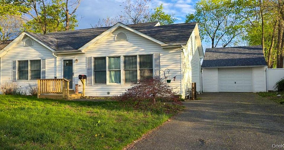 1st image of 46 E Maple Street