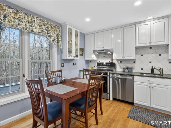 1925 Shepard Avenue #54, Hamden, CT 06518