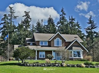 1024 E Tianda Ln, Freeland, WA 98249