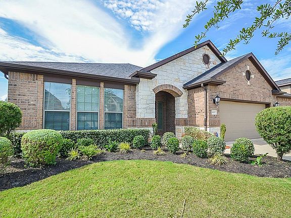 2nd image of 4406 Millstone Canyon Ln
