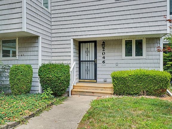5th image of 2046 Blackthorn Dr #2046