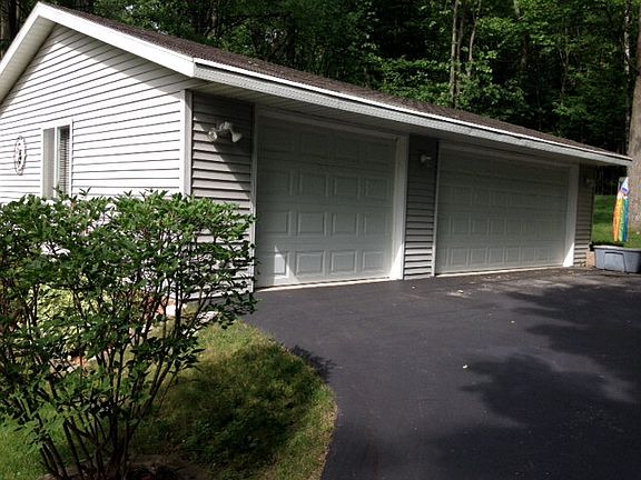 4th image of 6342 Bay Shore Dr