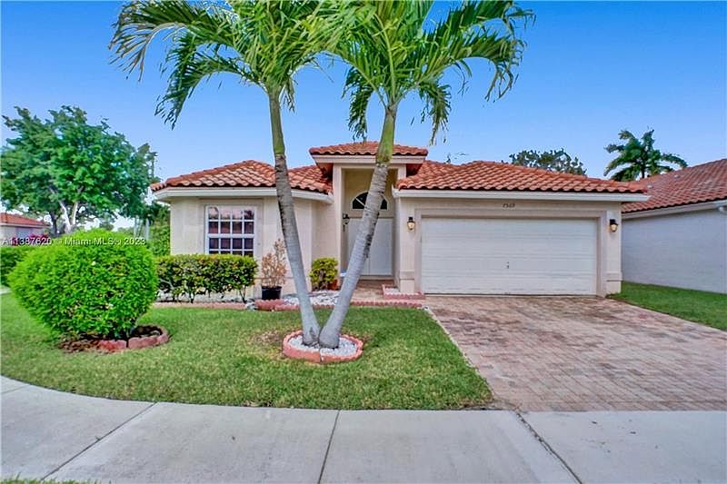 1st image of 7569 Parkside Pl #0
