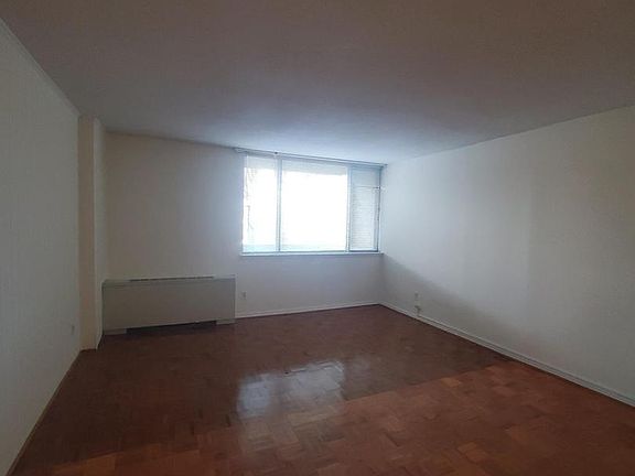 5th image of 4 Monroe St APT 201