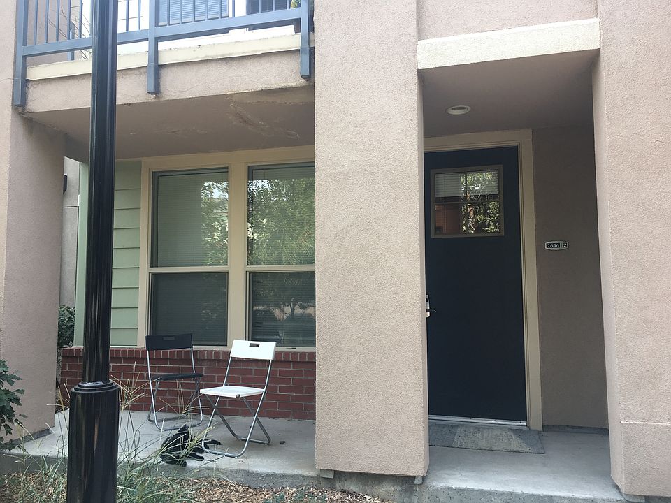 1st image of 2646 Roslyn St Unit 2