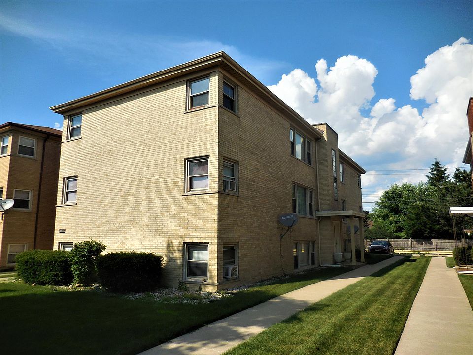 1st image of 8541 N Milwaukee Ave APT 1E