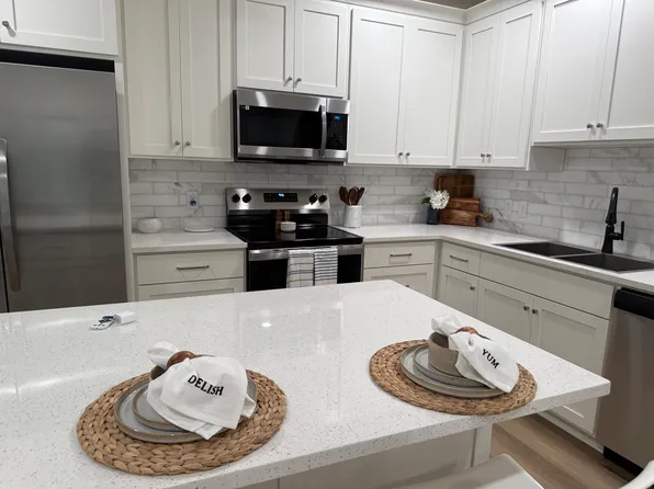 2017 Wyatt St, Pensacola, FL 32514