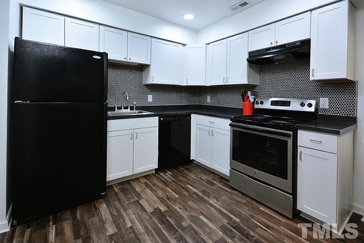 1st image of 52 Forest Oaks Dr