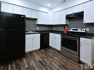 52 Forest Oaks Dr, Durham, NC 27705
