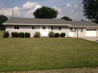 1604 Wynnewood Dr, Newark, OH 43055