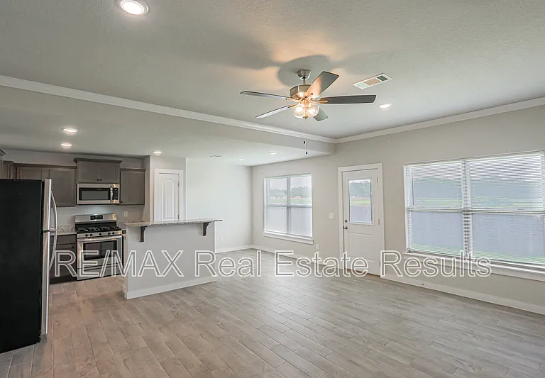 480 Rama St — Photo 5