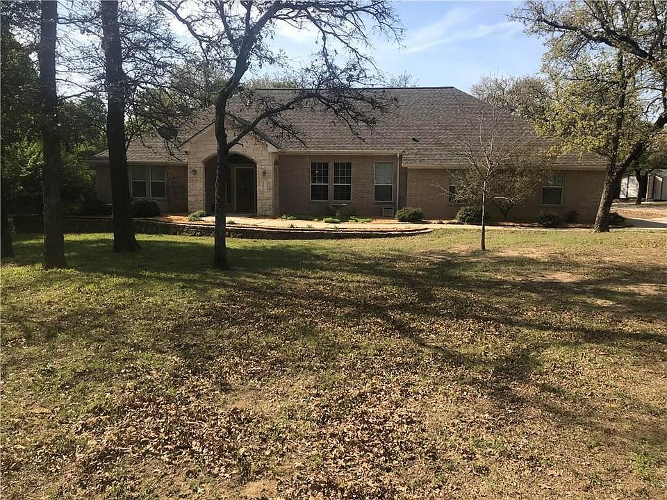 2nd image of 252 Silver Lakes Dr