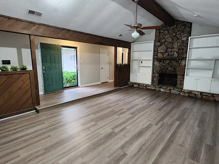 8220 Timber Hill Trl — Photo 4