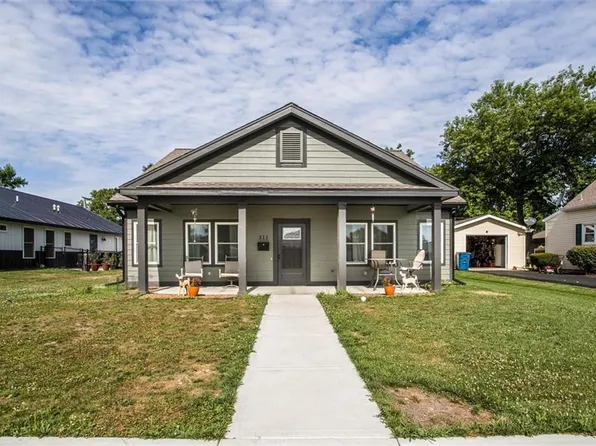 311 S 3rd St, Odessa, MO 64076